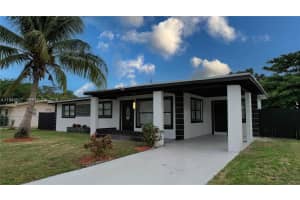 2496 Sw 8th St Fort Lauderdale, FL 33312 - MLS#A11945927