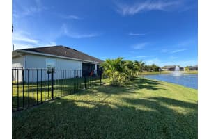 1354 Scarlet Oak Cir Vero Beach, FL 32966 - MLS#A11945935