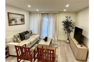 400 Kings Point Dr 1517 Sunny Isles Beach, FL 33160 - MLS#A11945964