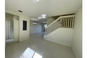 7317 Nw 174th Ter 102 Hialeah, FL 33015 - MLS#A11945981