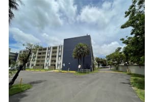 10090 Nw 80th Ct 1304 Hialeah Gardens, FL 33016 - MLS#A11945984