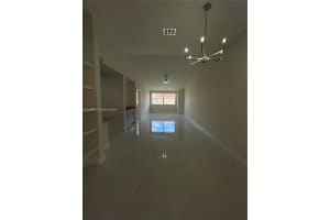 18320 Nw 68th Ave G Hialeah, FL 33015 - MLS#A11945986