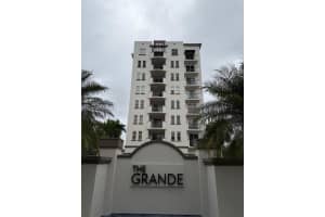 9021 Sw 94th St 708, Miami 9021 Sw 94th St 708, Miami