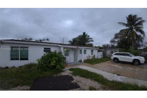 3111 Nw 166th St Miami Gardens, FL 33054 - MLS#A11946000