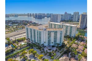 19380 Collins Ave 405 Sunny Isles Beach, FL 33160 - MLS#A11946004