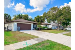 2660 Starwood Cir West Palm Beach, FL 33406 - MLS#A11946019