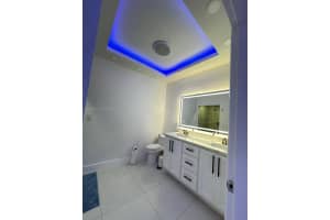 91 Glen Royal Pkwy Miami, FL 33125 - MLS#A11946046