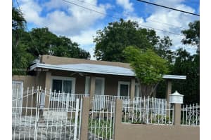 261 Nw 49th St A Miami, FL 33127 - MLS#A11946050