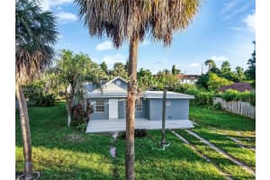 223 Sw 1st Ct Pompano Beach, FL 33060 - MLS#A11946051