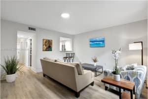 14204 Ne 3rd Ct 8c Miami, FL 33161 - MLS#A11946126