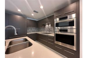 7751 Nw 107th Ave 419 Doral, FL 33178 - MLS#A11946129