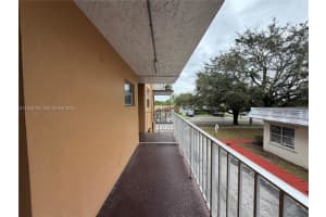 4320 Washington St 214 Hollywood, FL 33021 - MLS#A11946148