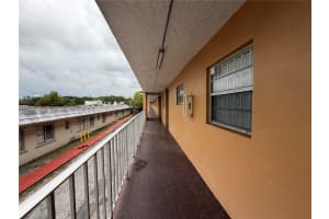 4320 Washington St 214 Hollywood, FL 33021 - MLS#A11946148