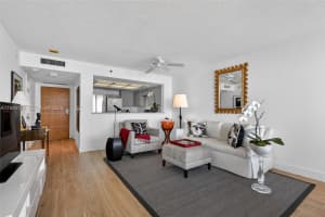 400 S Pointe Dr 1608 Miami Beach, FL 33139 - MLS#A11946158