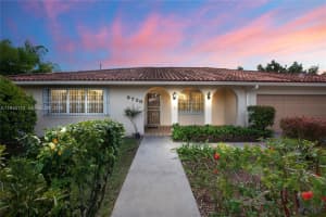 9730 Sw 44th St Miami, FL 33165 - MLS#A11946173