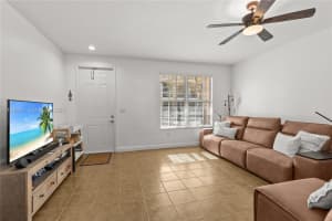 14725 Sw 11th St Pembroke Pines, FL 33027 - MLS#A11946197