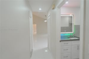 518 Ne 48th St 518 Boca Raton, FL 33431 - MLS#A11946238