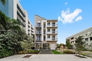 650 SW 1st St #305, Miami, FL 33130, - MLS#A11946253