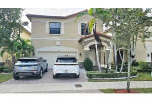 10032 Nw 87th Ter, Doral