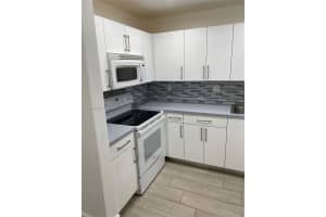 4805 Nw 7th St 103-15 Miami, FL 33126 - MLS#A11946298