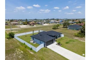 1302 NE 2nd Pl, Cape Coral, FL 33909, - MLS#A11946303