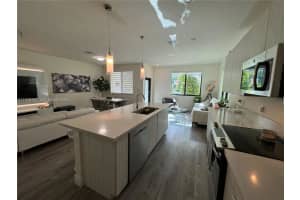 4740 Nw 84th Ct 11 Doral, FL 33166 - MLS#A11946341