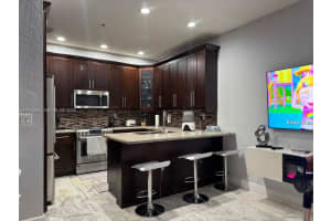 4301 Sw 160th Ave 215, Miramar