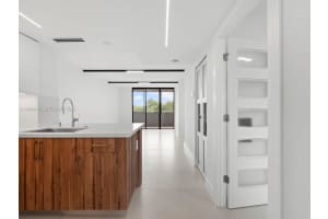 8215 Sw 152nd Ave G-308, Miami