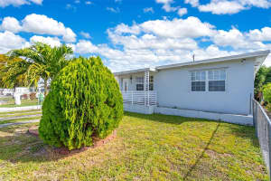 421 Florida Blvd Miami, FL 33144 - MLS#A11946413