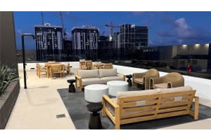 225 N Miami Ave 212, Miami