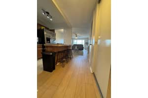 8305 Sunrise Lakes Blvd 312 Sunrise, FL 33322 - MLS#A11946432