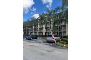 901 Sw 141st Ave 102m Pembroke Pines, FL 33027 - MLS#A11946446