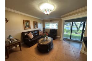 901 Sw 141st Ave 102m Pembroke Pines, FL 33027 - MLS#A11946446