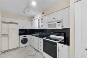 6770 Indian Creek Dr 8r Miami Beach, FL 33141 - MLS#A11946486