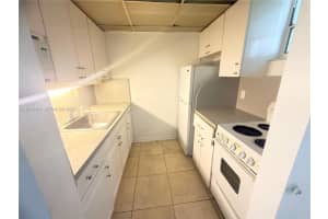 2000 Biarritz Dr APT 202, Miami Beach, FL 33141, - MLS#A11946491