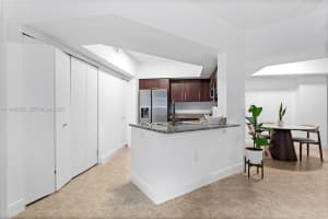 19900 E Country Club Dr 216 Aventura, FL 33180 - MLS#A11946522