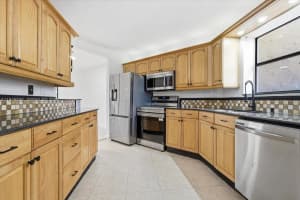 6855 W Broward Blvd 409 Plantation, FL 33317 - MLS#A11946530