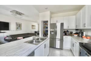 2677 Se 13th Ct Homestead, FL 33035 - MLS#A11946550