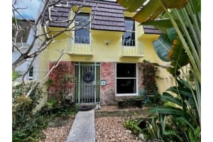 13503 Ne 23rd Pl, North Miami