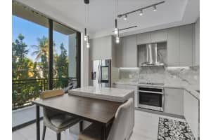 1030 15th St 213 Miami Beach, FL 33139 - MLS#A11946567