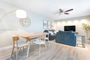 9844 Nw 6th Ct Plantation, FL 33324 - MLS#A11946596