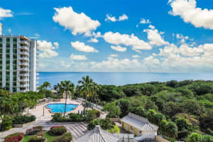 1121 Crandon Blvd F802, Key Biscayne