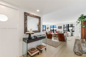 1121 Crandon Blvd F802 Key Biscayne, FL 33149 - MLS#A11946632