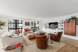 1121 Crandon Blvd F802 Key Biscayne, FL 33149 - MLS#A11946632