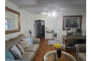 2733 Washington St Hollywood, FL 33020 - MLS#A11946647