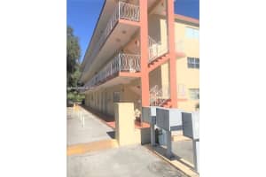 2441 NW 13th St APT 71, Miami, FL 33125, - MLS#A11946667