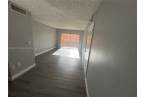 7200 Fairway Dr. H10 Miami Lakes, FL 33014 - MLS#A11946711