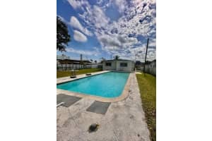 7215 Sw 23rd St Miami, FL 33155 - MLS#A11946714