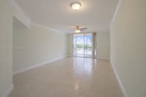 8343 Lake Dr 207 Doral, FL 33166 - MLS#A11946748