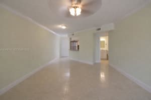 8343 Lake Dr 207 Doral, FL 33166 - MLS#A11946748